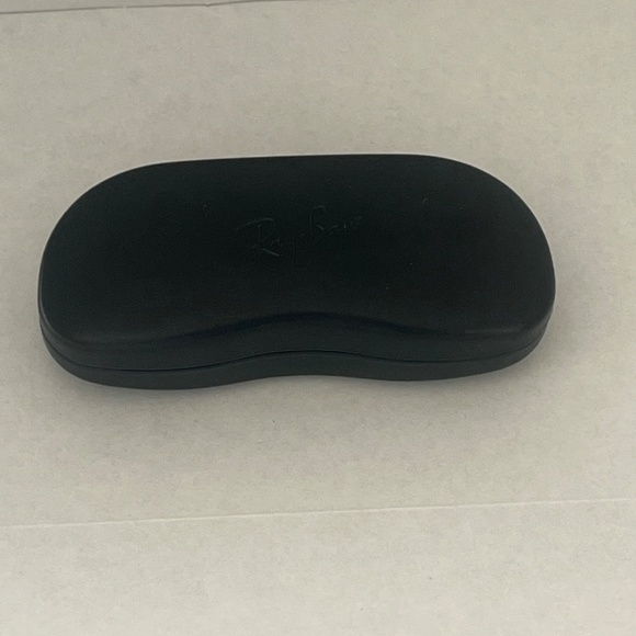 Ray Ban Erika Classic Sunglasses in‎ Light Havana and Brown With Case. - Picture 8 of 14